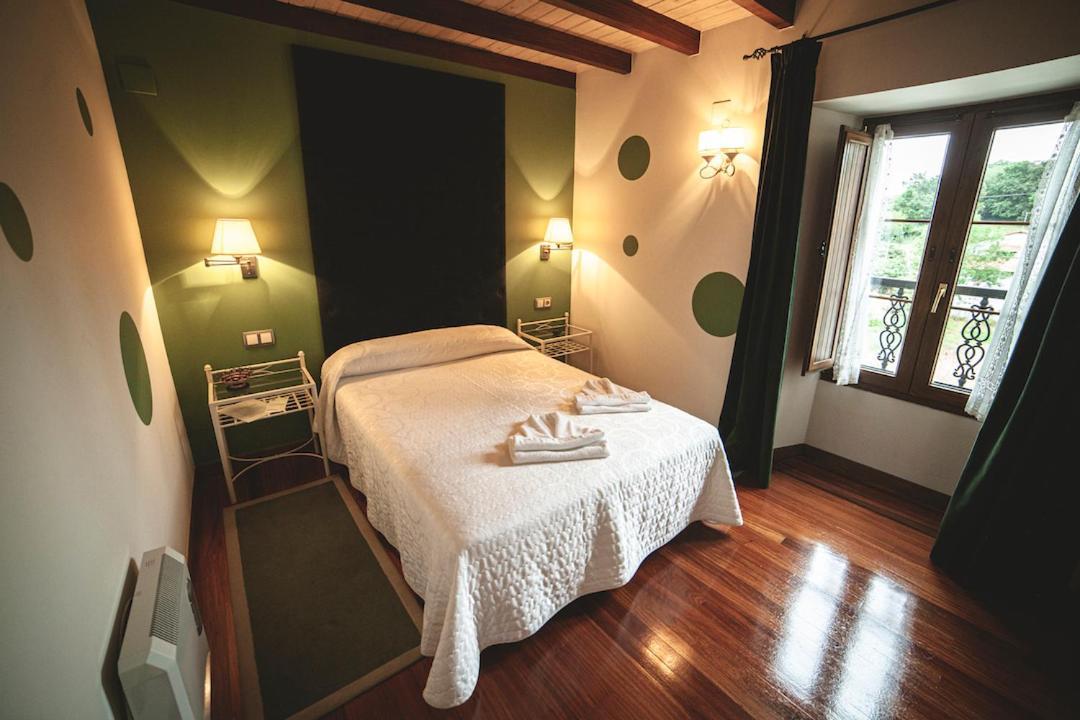 Posada Cicero Ngoại thất bức ảnh
