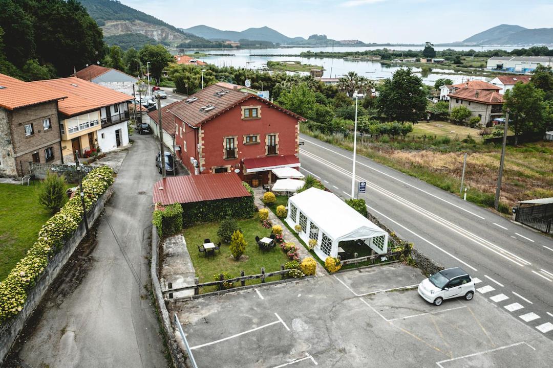 Posada Cicero Ngoại thất bức ảnh