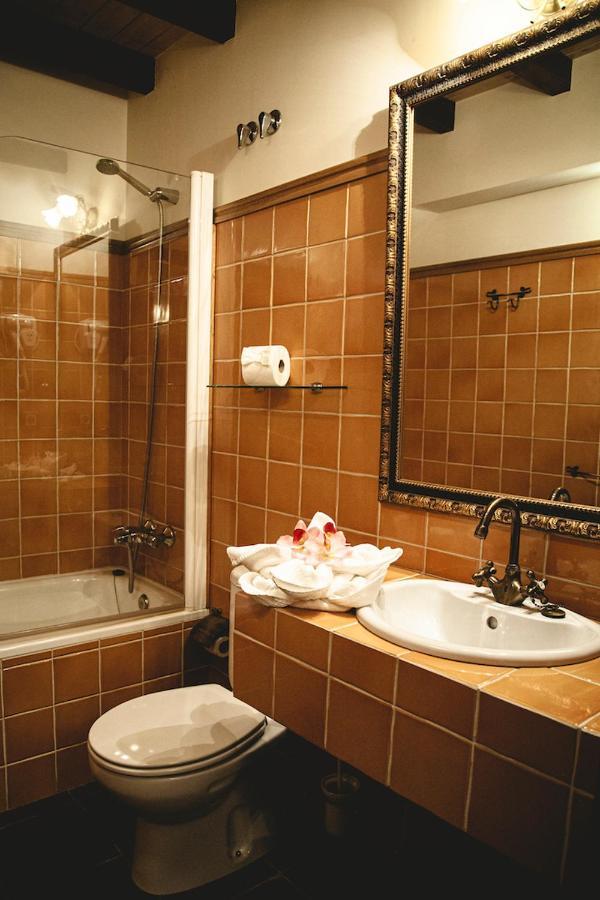 Posada Cicero Ngoại thất bức ảnh